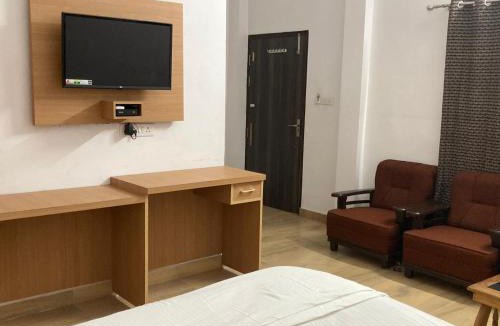 Misrikh Hotel | JP International Naimisharanya