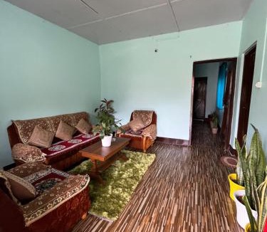 Bomdila House | Jumusing homestay