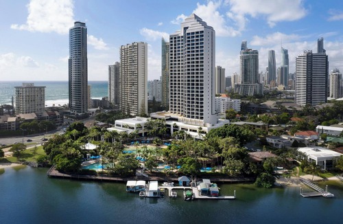 Surfers Paradise Hotel | JW Marriott Gold Coast Resort & Spa