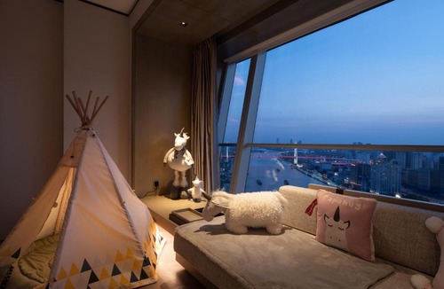 Lujiazui Hotel | JW Marriott Marquis Hotel Shanghai Pudong