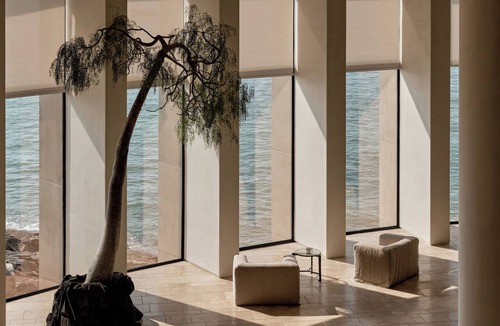 Jinjiang Hotel | KAIPUU ON THE REEF