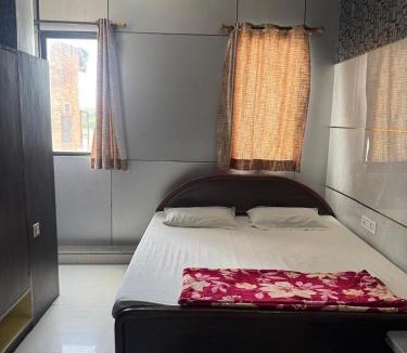 Mathura House | Kalindi Blessings Deluxe Guest House