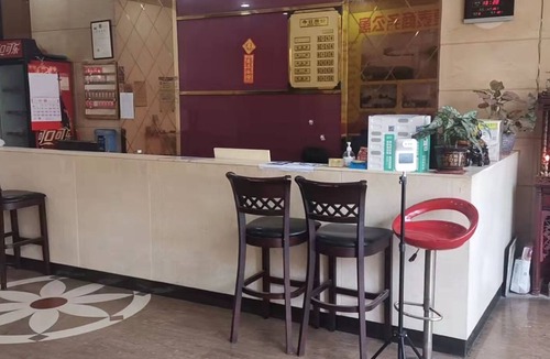Houjie Hotel | kang tai gong yi