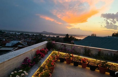Brein Apartment | Kashmir Beautiful Villa