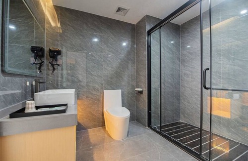 Wuzhou Hotel | Kelley Hotel