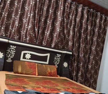 Mathura House | Keshav Narayan Home Stay