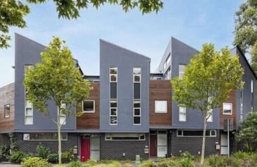 Alexandria House | KozyGuru | Alexandria | Smartly Designed Retreat