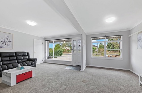 Blacktown House | KozyGuru | Blacktown | Peaceful 3B House