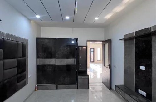 Ghaziabad Bed & Breakfast | Krishna Enclave