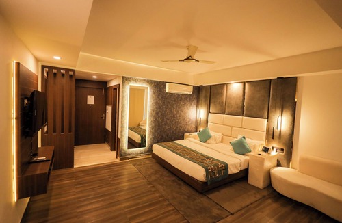 Mathura Hotel | Krishna Valley Wellness Resort Vrindavan