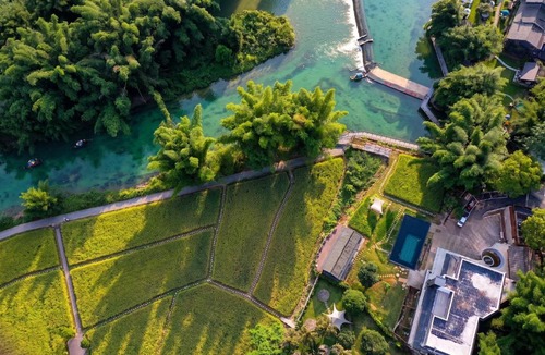 Yangshuo Hotel | L'Eau Vive de Qixi Meidi - Riverfront Infinity Pool & Log Cabin Cafe - Outdoor Cooking Class - Complimentary Shuttle within 8 Kilometers