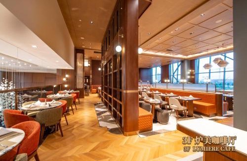 Pudong Hotel | L+Snow Supreme Hotel