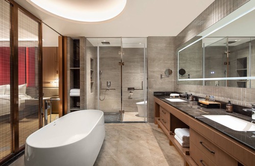 Kuiwen District Hotel | La Quinta by Wyndham Weifang South