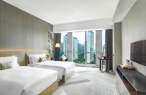 Pazhou Residential District Hotel | La Yarda Hotel Guangzhou - Free Shuttle Bus Available during Canton Fair Period