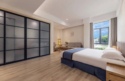 Qingpu Bed & Breakfast | Lake Villa Boutique Guesthouse