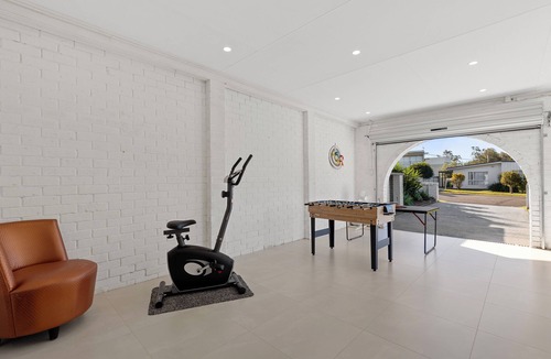 Buff Point House | Lakeside Luxury Buff Point