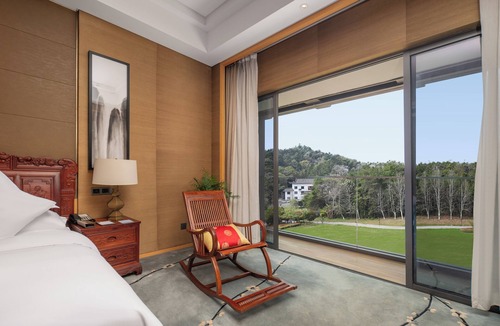 Changjiang County Hotel | LakeSide Resort Jingdezhen