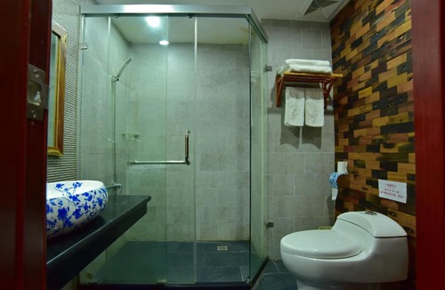 Xinning County Hotel | Lang Quan Holiday Hotel