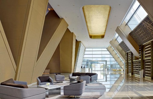 Pazhou Residential District Hotel | Langham Place Guangzhou