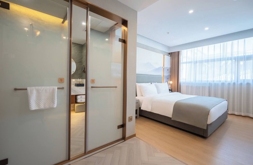 Chaoyang Hotel | Lanou International Hotel Beijing Guomao Gaobeidian Metro Station Branch