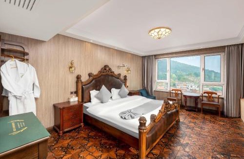 Laoshan Hotel | Laoshan Swan Castle Hot Spring Wellness Resort-Hot Spring Wellness Resort,Sky Infinity Pool,8 Indoor & Outdoor Hot Spring Pools,Dozens of Ocean-view Tea Pavilions,Your Secluded Wellness Paradise