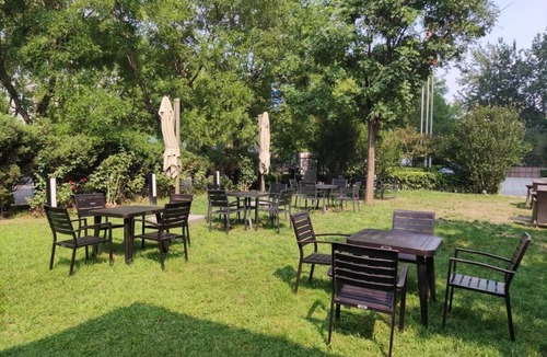 South Chaoyang Apartment | Large 1-Bedroom Apartment (116㎡) at Jianguo Road, Chaoyang Beijing