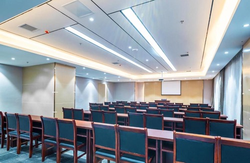 Xixiu District Hotel | Lavande Hotel Anshun West High-speed Rrailway Station