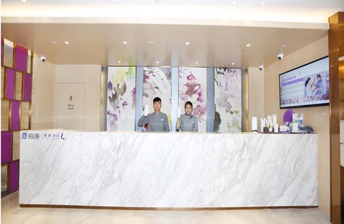 Xuanwu Hotel | Lavande Hotel Beijing West Railway Station South Square