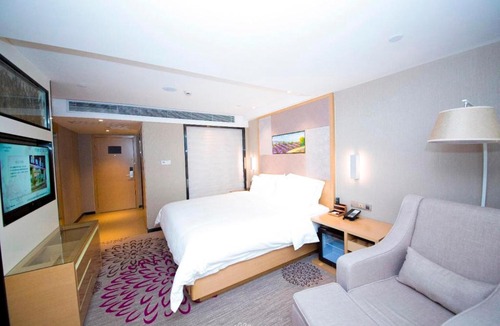 Wuling District Hotel | Lavande Hotel Changde Pedestrian Street Branch