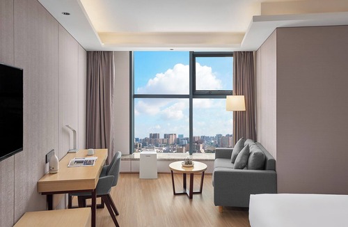 Beijing Road Hotel | Lavande Hotel Guangzhou Beijing Road Pedestrian Street Haizhu Square Metro Station Branch - Free Deliver Service to Canton Fair Complex During Canton Fair Period