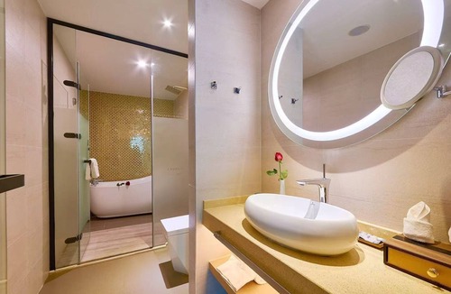 Haizhu Hotel | Lavande Hotel Guangzhou Dongxiaonan