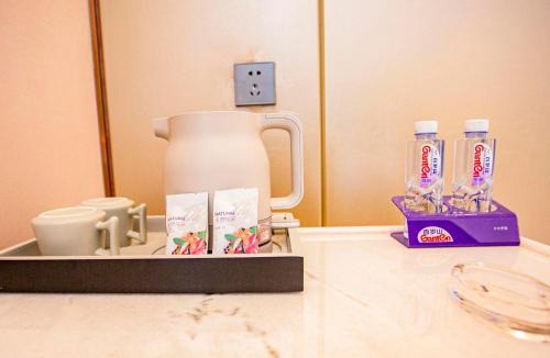 Lucheng Hotel | Lavande Hotel Lujiang Zhouyu Avenue