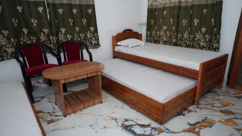 Krishnanagar House | Laxmi Nrsimha Nivas Guest House