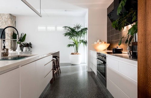 Mermaid Beach House | Le Palms - A Beach House, Pool