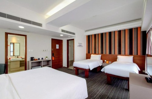 Prince Edward Hotel | Le Prabelle Hotel