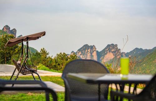 Wulingyuan Hotel | Leiyuan Yun Lodge -Wulingyuan National Forest Park, Zhangjiajie