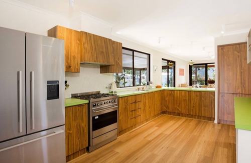 Callala Beach House | Lemon Drop - Short Walk to Beach
