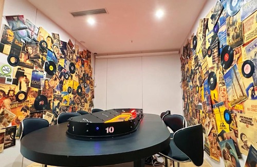 Xiacheng Apartment | Lemon Hotel - Hangzhou West Lake Fengqi Road