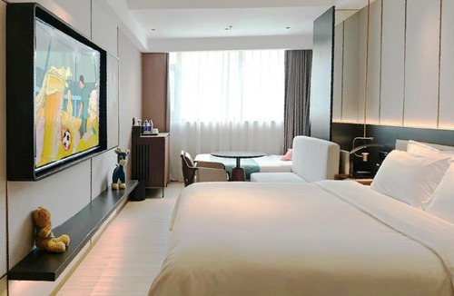 Hebei Hotel | Lepon Hotel, Tianjin Railway Station - Jinwan Square - Ancient Culture Street - Tianjin Eye Branch乐芃酒店天津火车站津湾广场古文化街天津之眼店