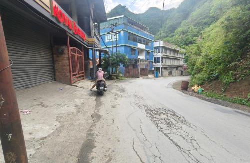 Aizawl House | LHT Crestwood Guest House