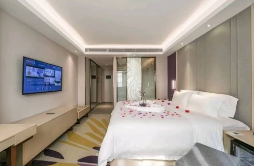 Huangpu Hotel | Lifeng Hotel Huangpu Xiayuan Branch