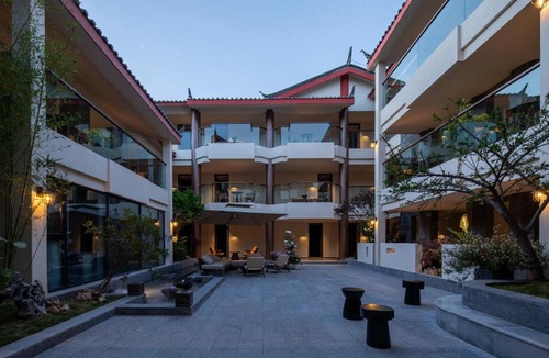 Dayan Old Town Hotel | LiJiang Azure Horizon Hotel-The Big Water Wheel Branch