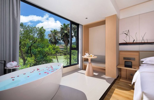 Xiufeng Hotel | Lijiang Moon Hotel - Guilin