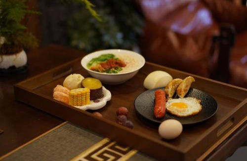 Dayan Old Town House | Lijiang Quiet Lights Garden Designer Hotel Serene Haven Zhongyi Mufu Branch Old Town of Lijiang