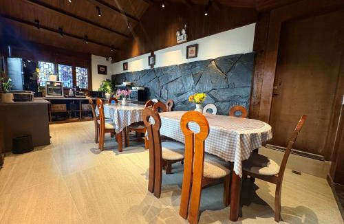Dayan Old Town House | Lijiang Quiet Lights Garden Designer Hotel Serene Haven Zhongyi Mufu Branch Old Town of Lijiang