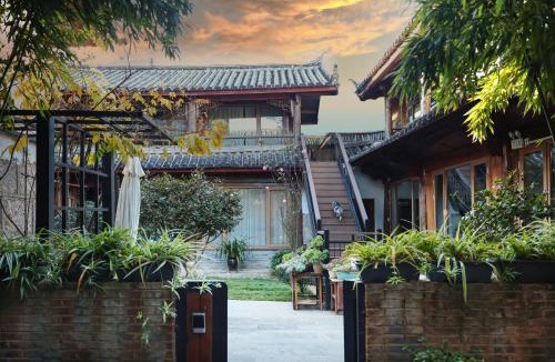 Baisha Old Town House | Lijiang Sadhu Inn