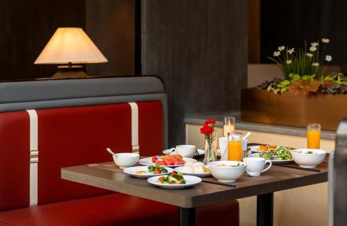 Gucheng Hotel | Lijiang Xidona·Ruxin Snow Mountain View Garden Hotel