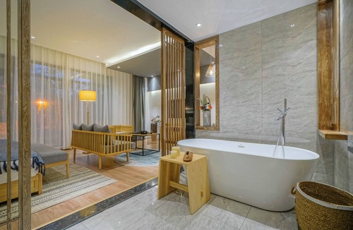 Gucheng House | Lijiang Xisu Garden