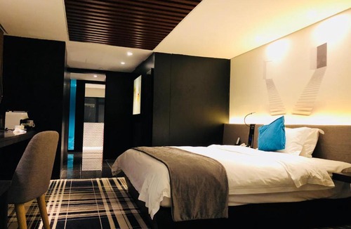 East Huanshi Road Hotel | Likto Hotel