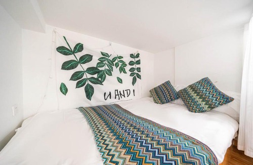 Huaihai Road Commercial Area Apartment | Ling Homestay - Huaihai Middle Road Branch Shanghai
